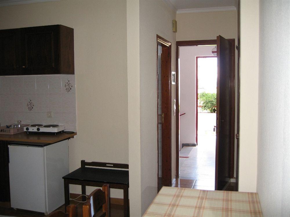 Stam & John Apartments Кос Екстериор снимка