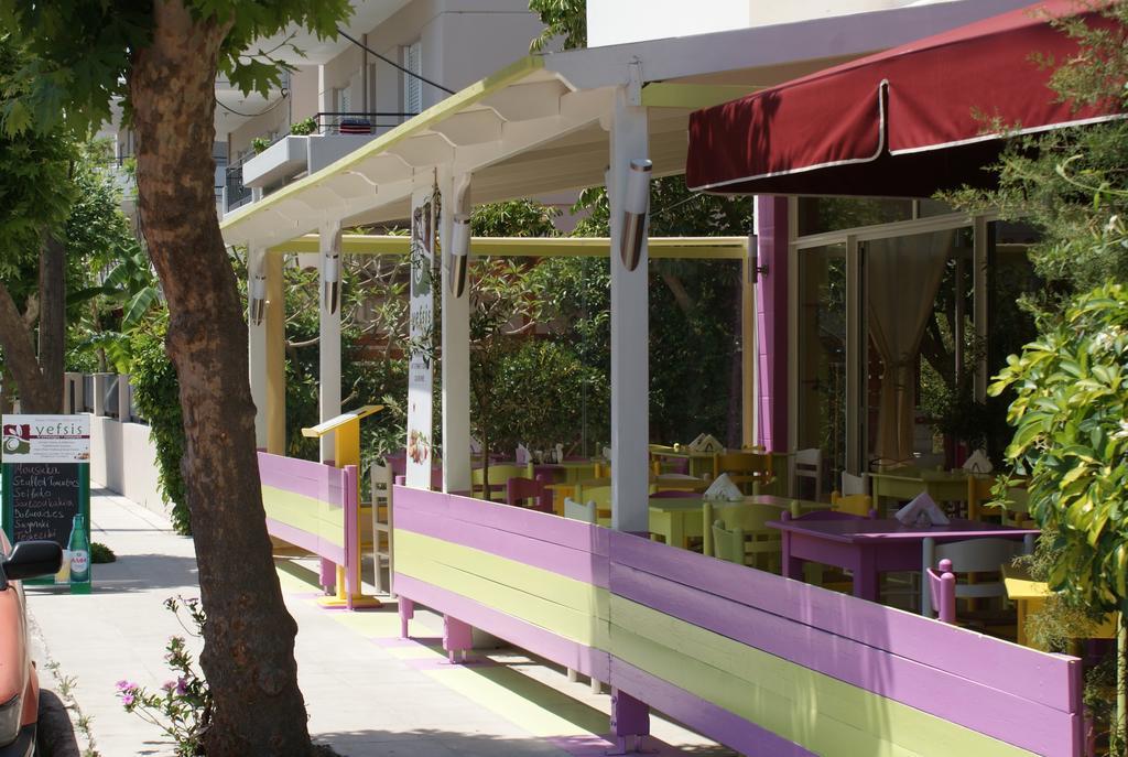Stam & John Apartments Кос Екстериор снимка