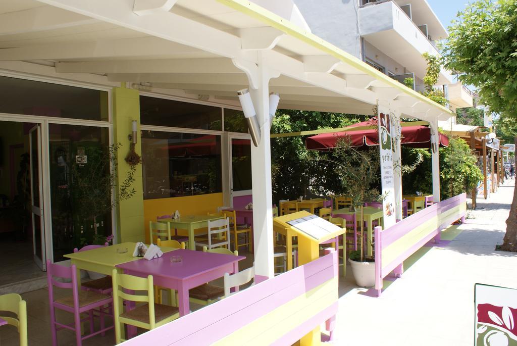 Stam & John Apartments Кос Екстериор снимка